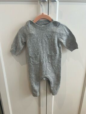 Baby gap 3-6m Gray Knit Baby One-Piece Romper